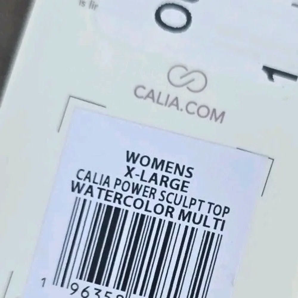 CALIA by Carrie Underwood there pull